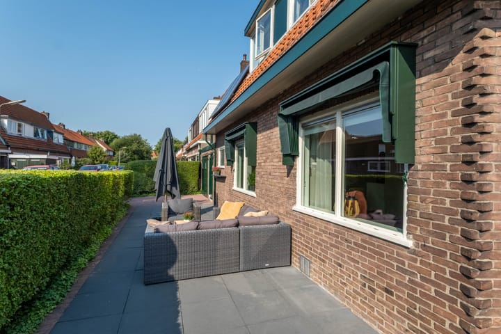 Photo 12 of Paulus Potterstraat 38