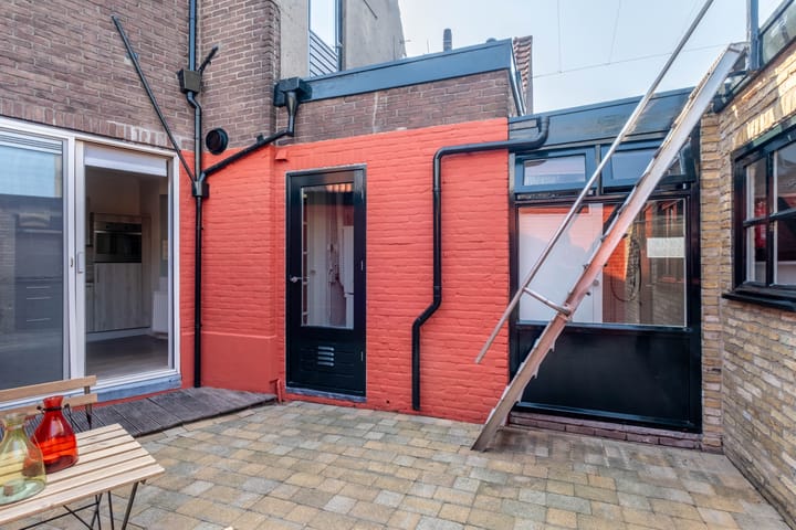 Photo 62 of Paulus Potterstraat 38