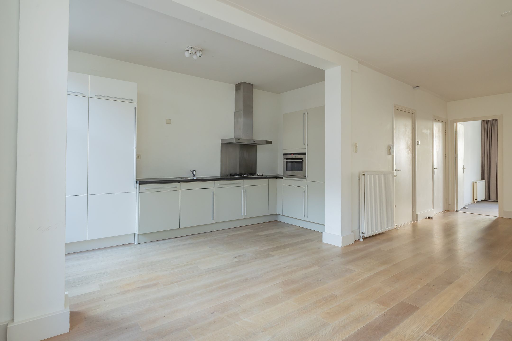 Foto 9 van Derde Helmersstraat 50-2