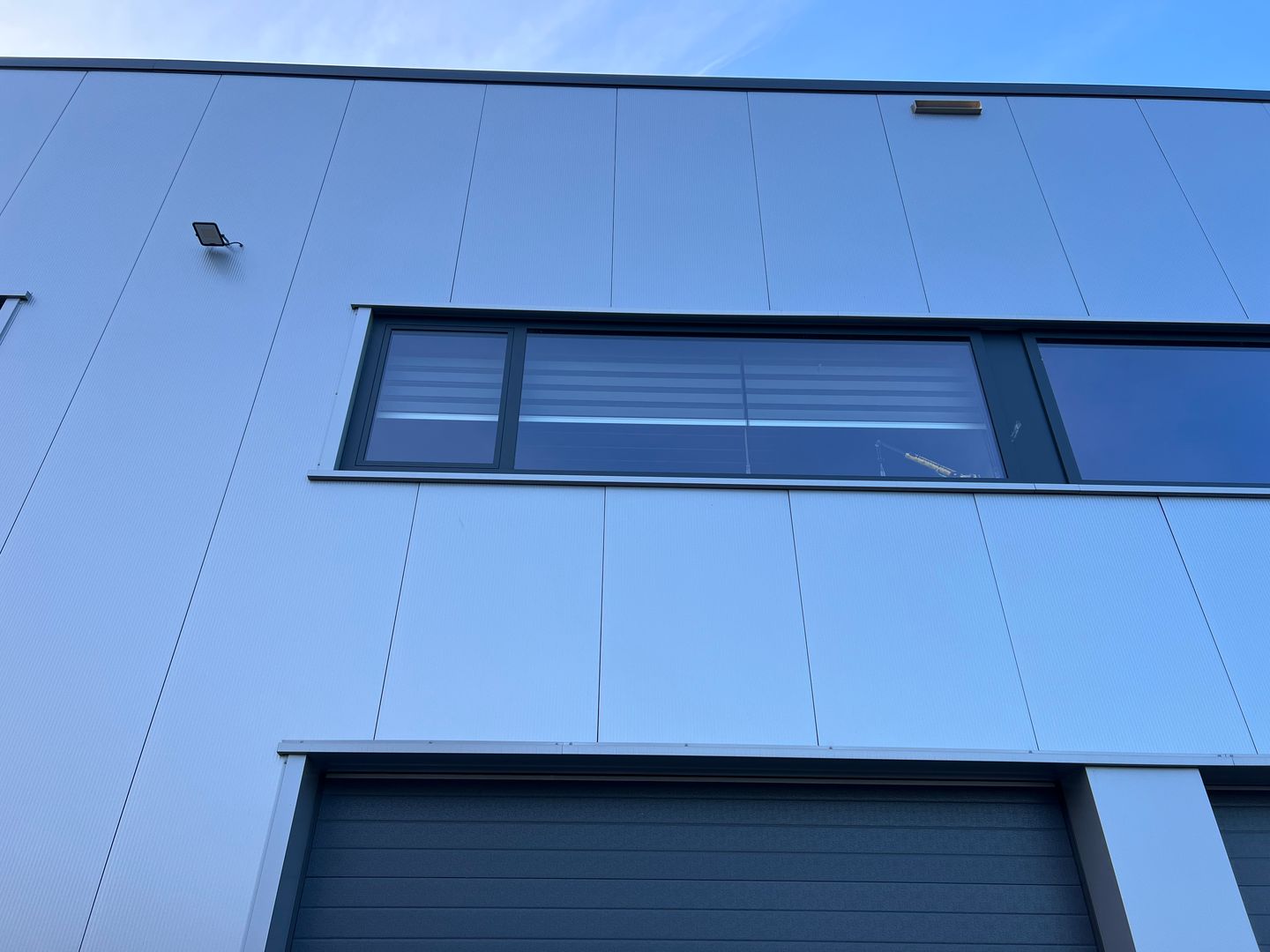 View photo 3 of Willige Laagt 17-p