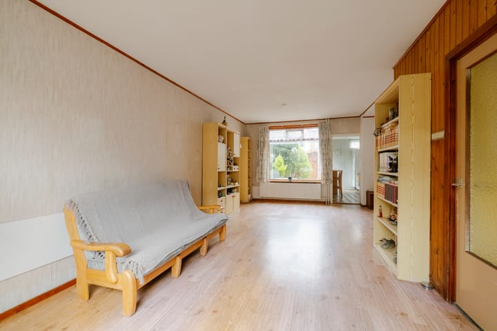 Photo 4 of Van 't Hoffstraat 65