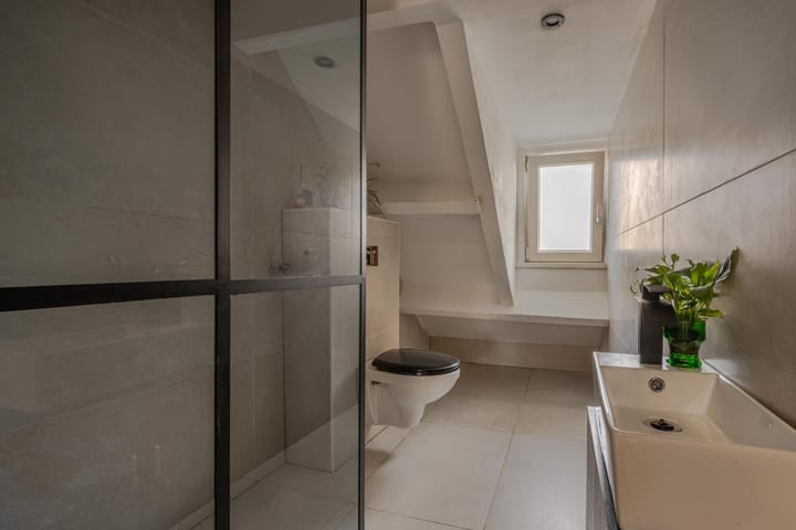 Foto 4 van Flakkeesestraat 141-C