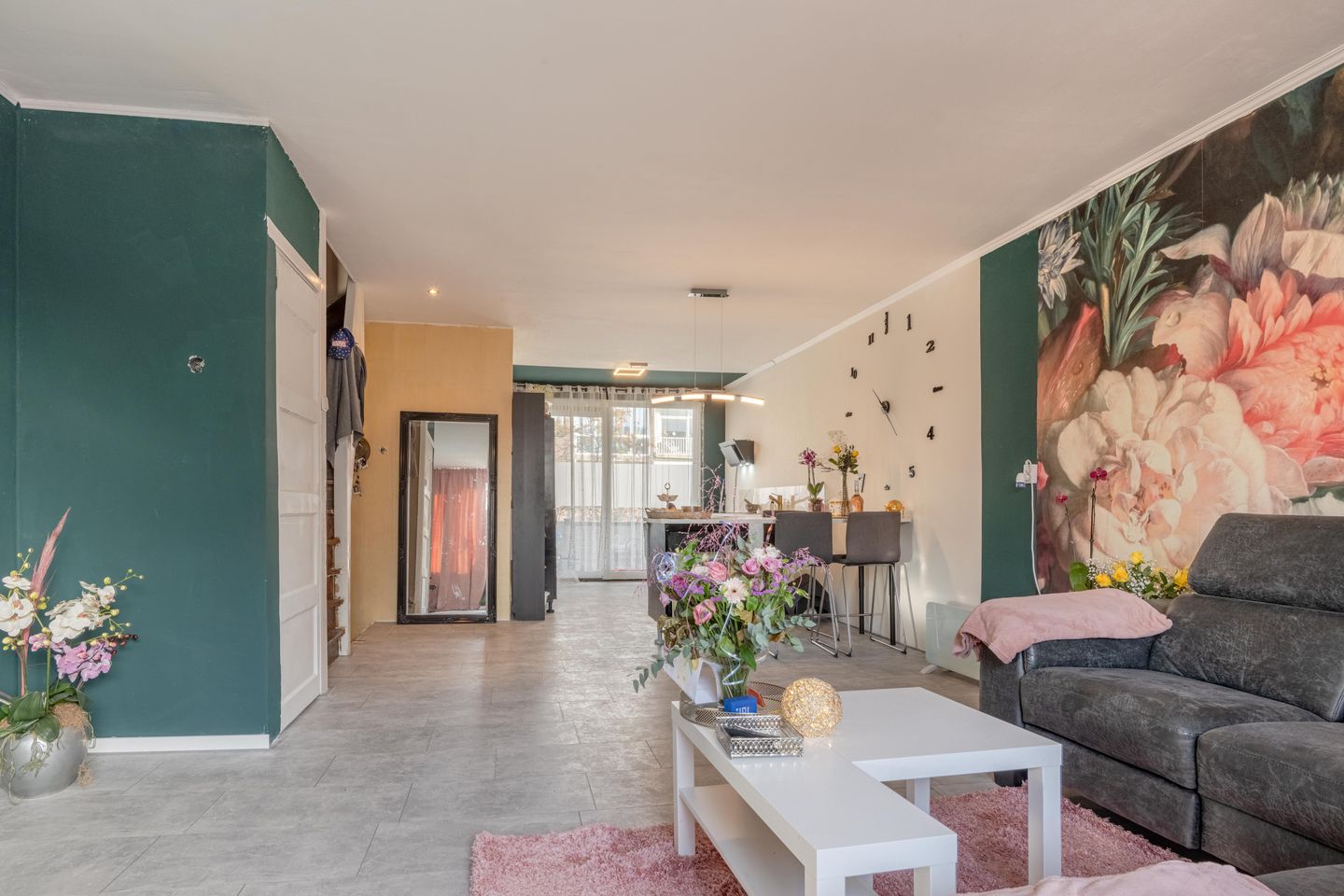 Foto 10 van Flakkeesestraat 141-C