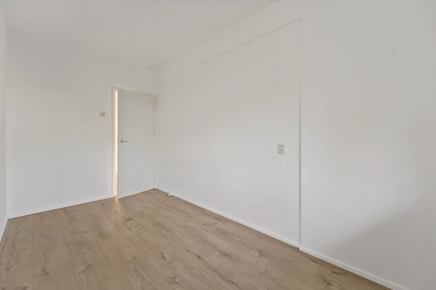 Foto 19 van Thomas Jeffersonlaan 299