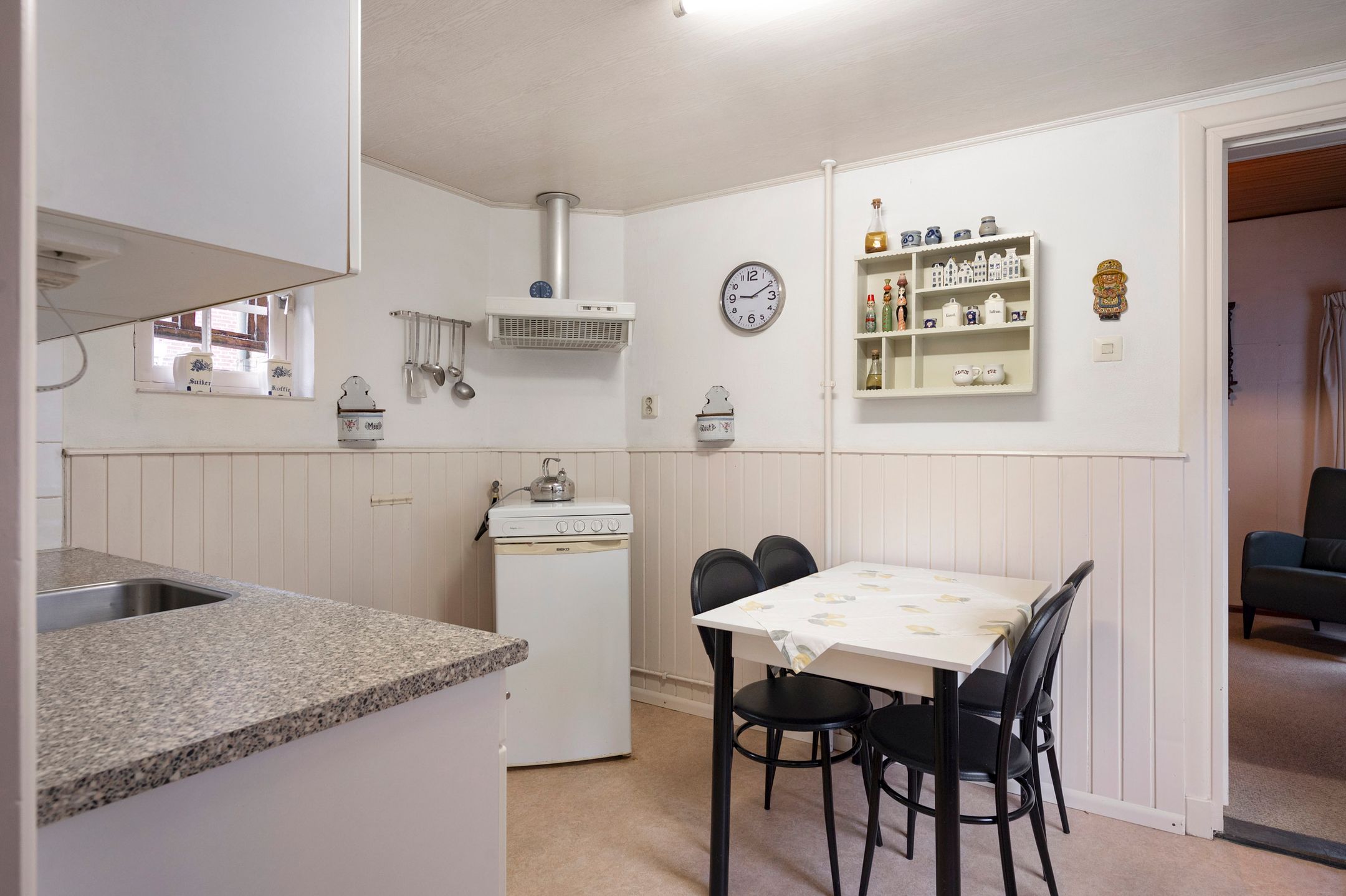 Foto 15 van Louerstraat 11