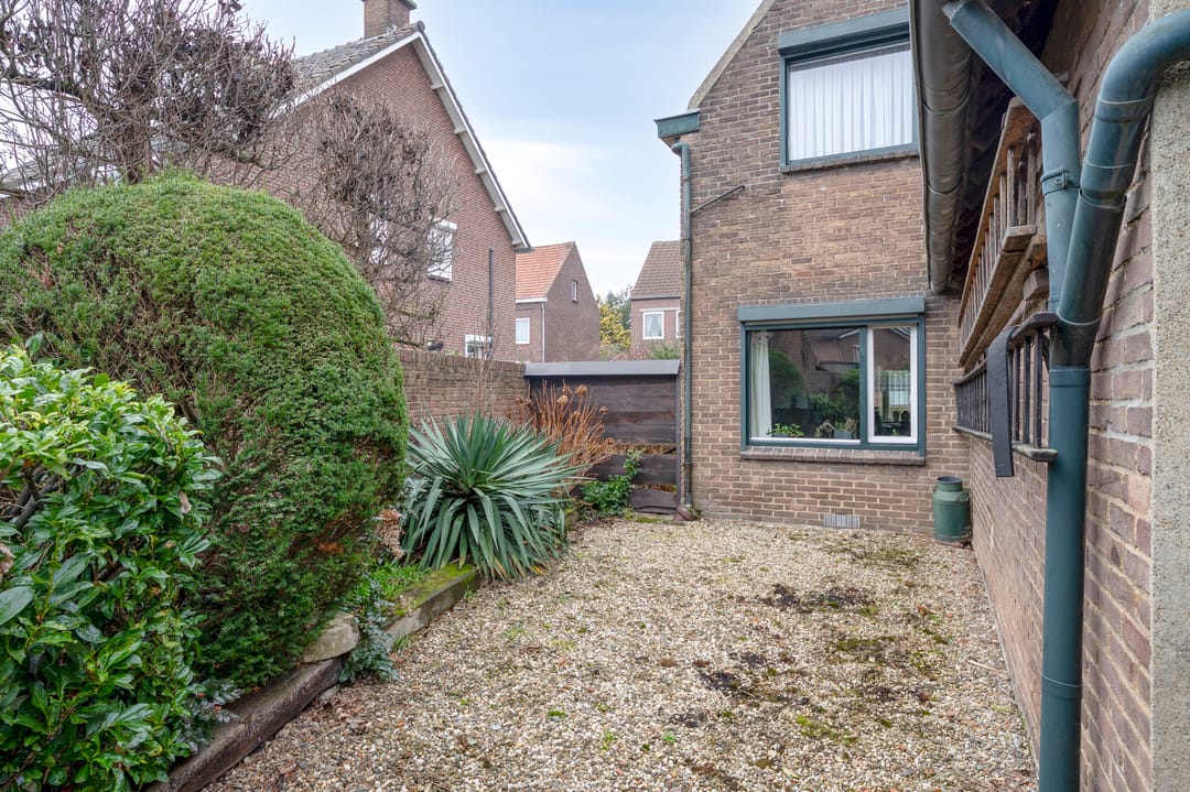 Foto 23 van Louerstraat 11