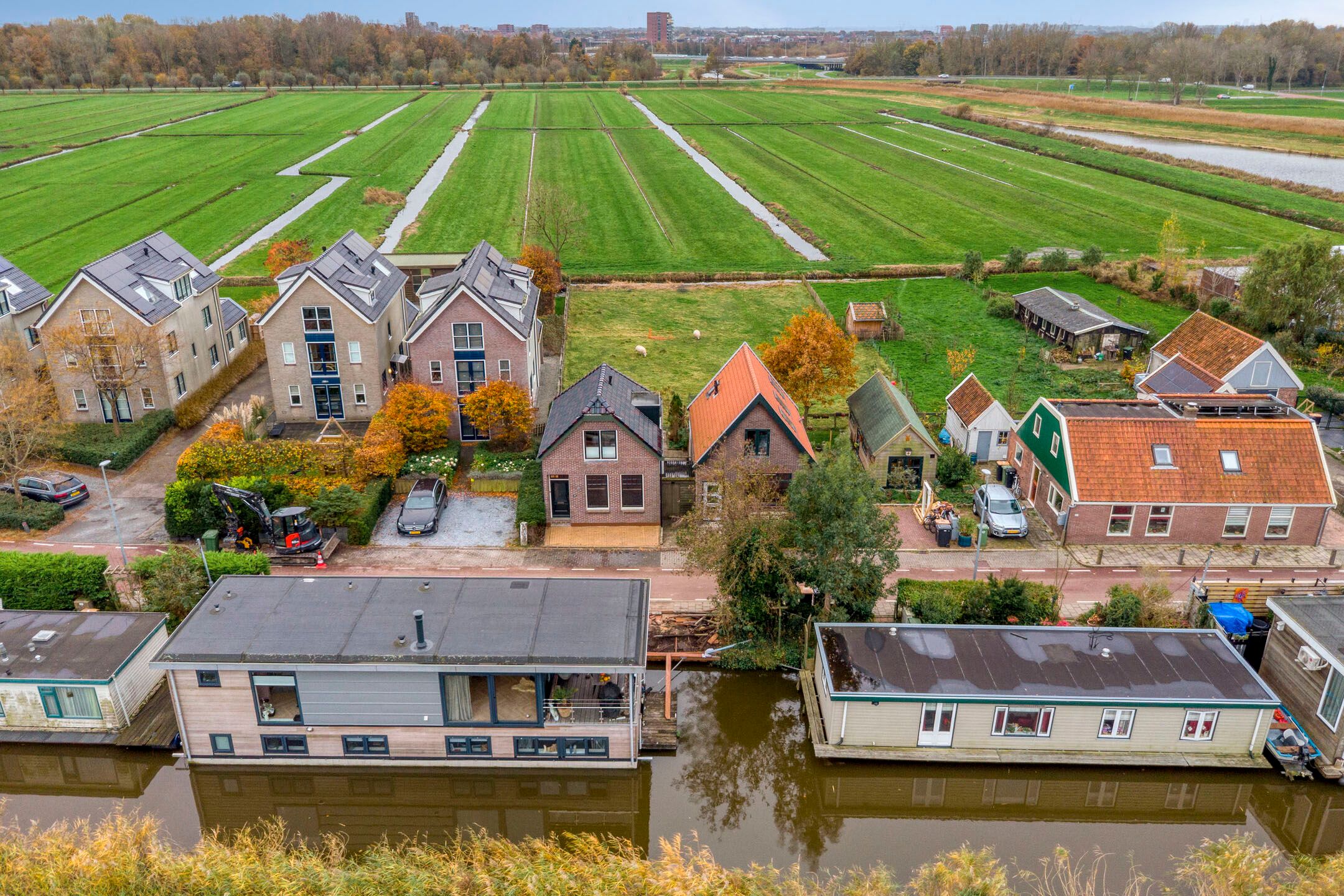 Foto 45 van Neckerstraat 147