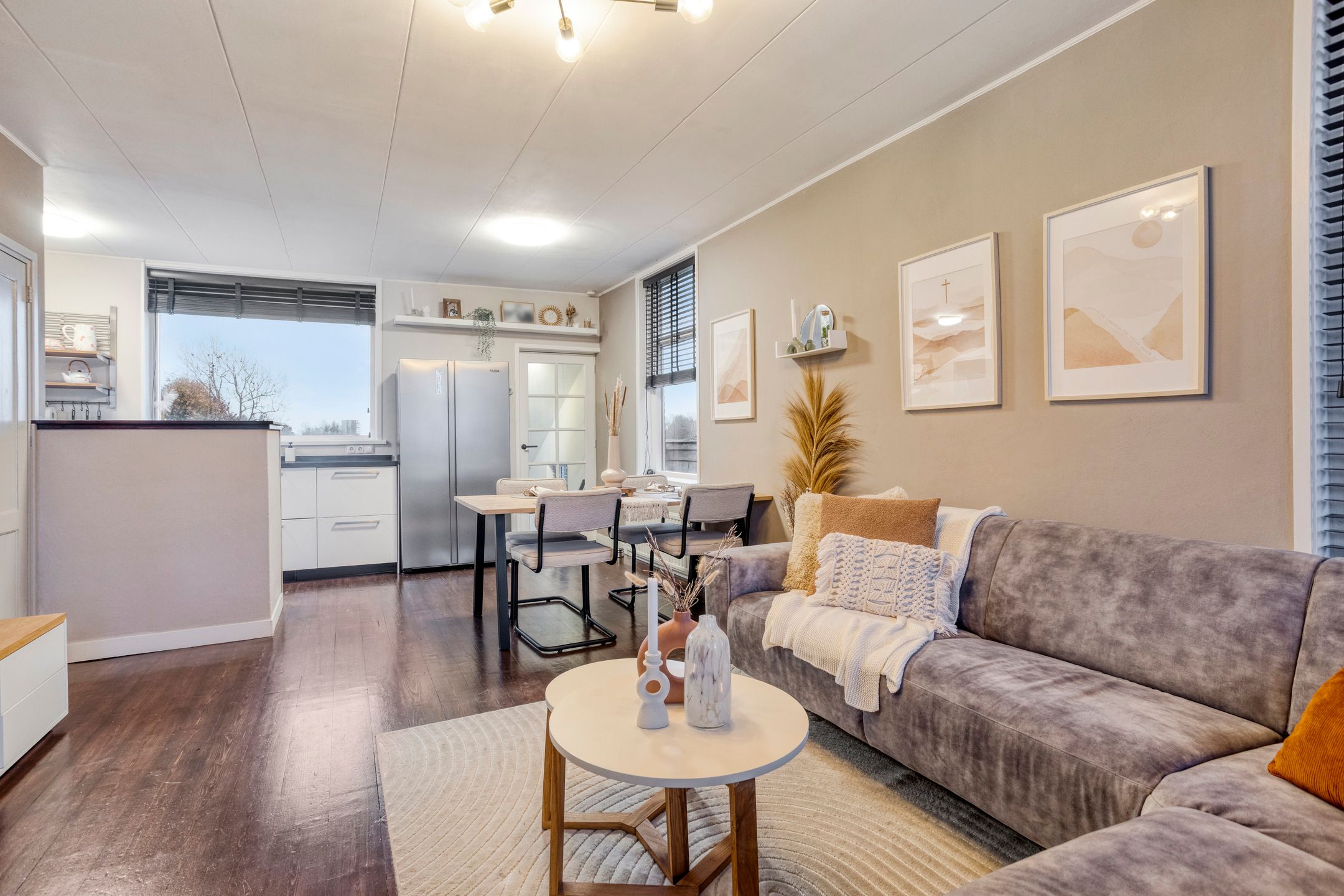 Foto 12 van Neckerstraat 147