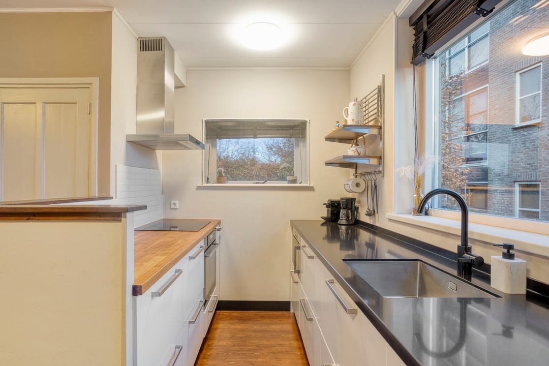 Foto 17 van Neckerstraat 147