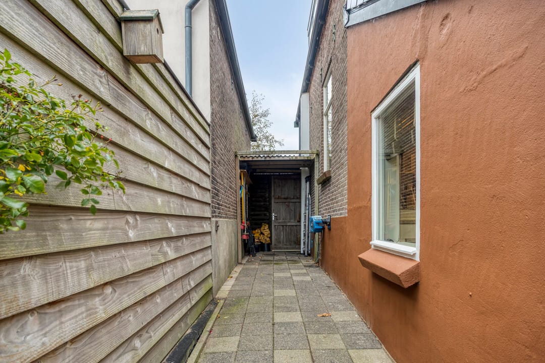 Foto 37 van Neckerstraat 147