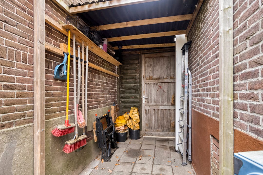 Foto 38 van Neckerstraat 147