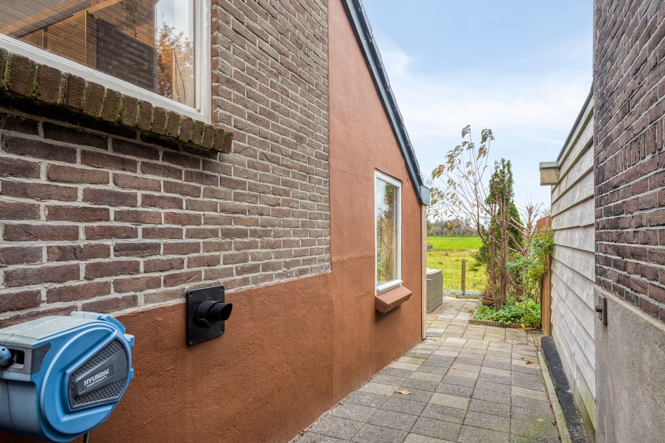 Foto 39 van Neckerstraat 147