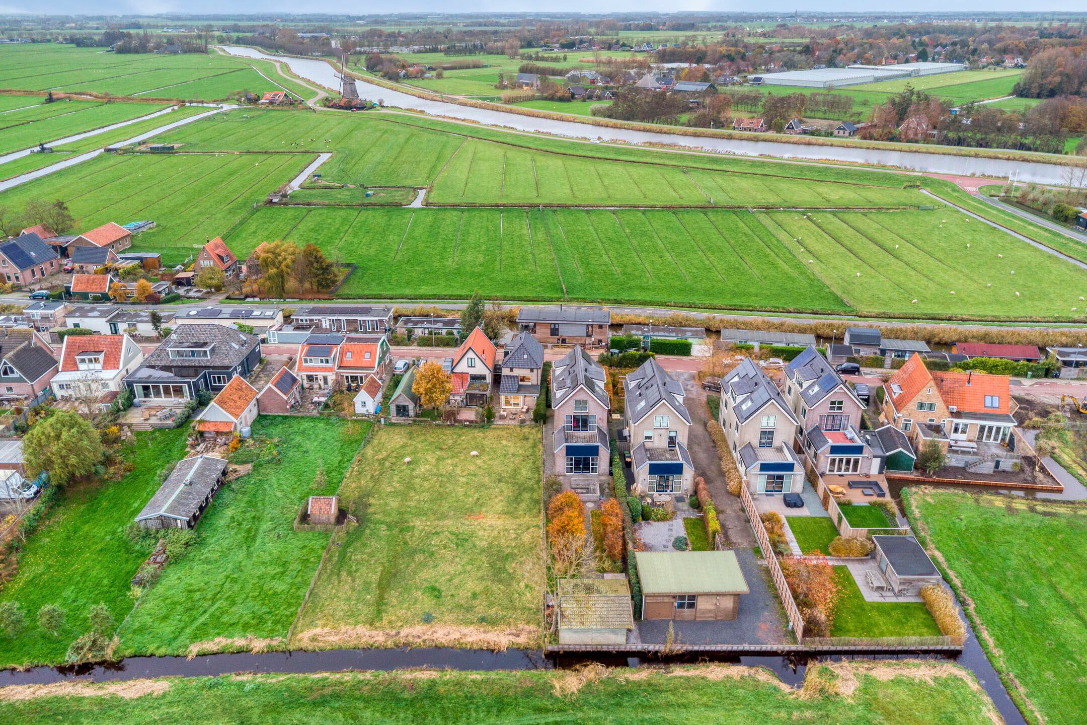 Foto 54 van Neckerstraat 147