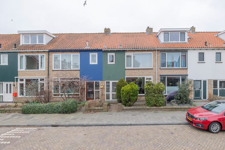 Photo 42 of Clovisstraat 23
