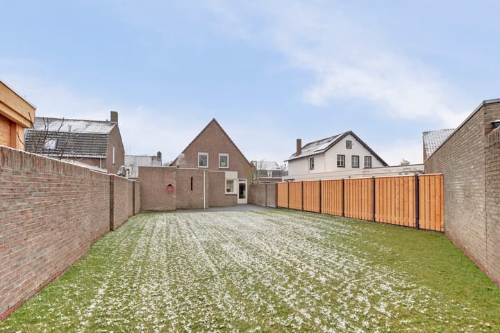 Photo 2 of Diessenseweg 73