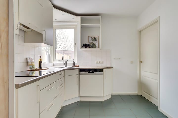 Photo 11 of Diessenseweg 73