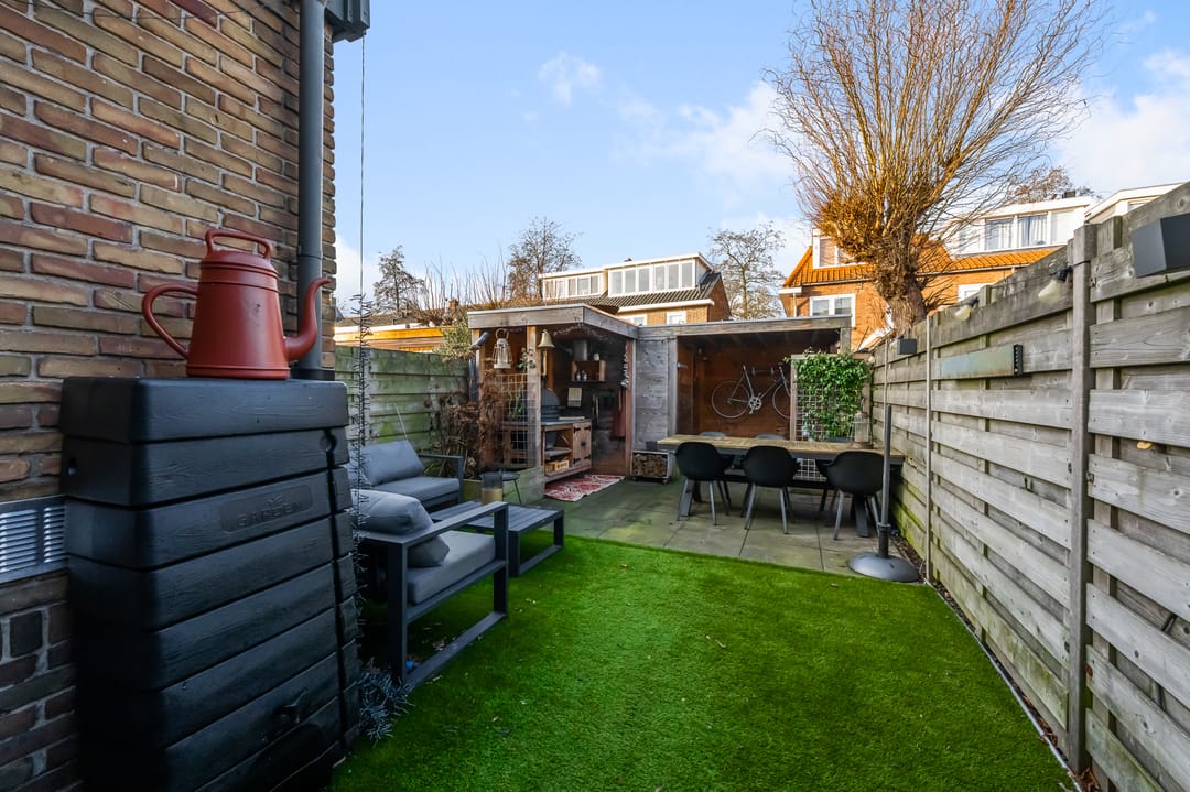 Foto 28 van Van Genderenstraat 17