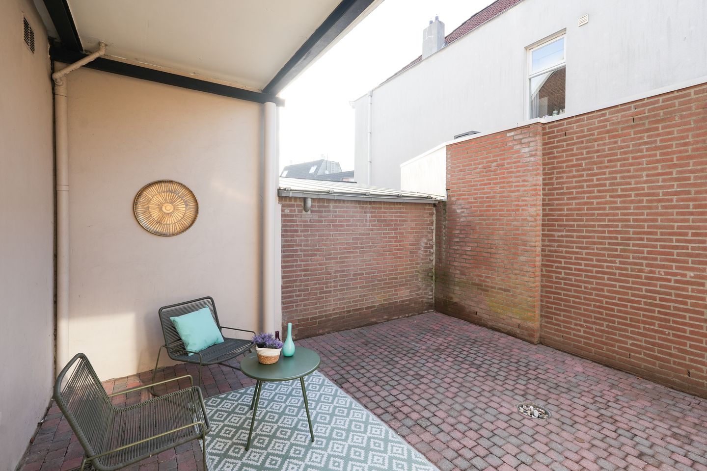 Photo 14 of Dominicanenstraat 86