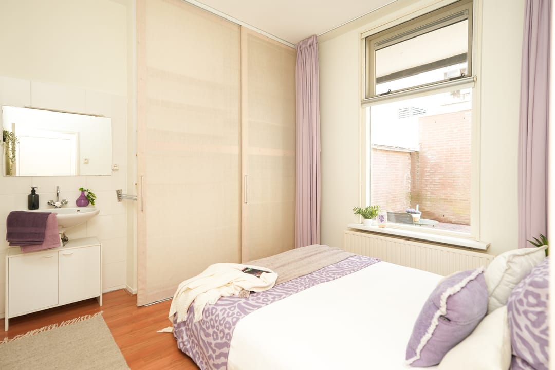 Photo 17 of Dominicanenstraat 86