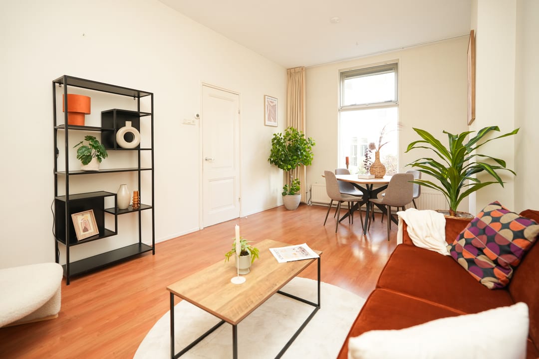 Photo 2 of Dominicanenstraat 86