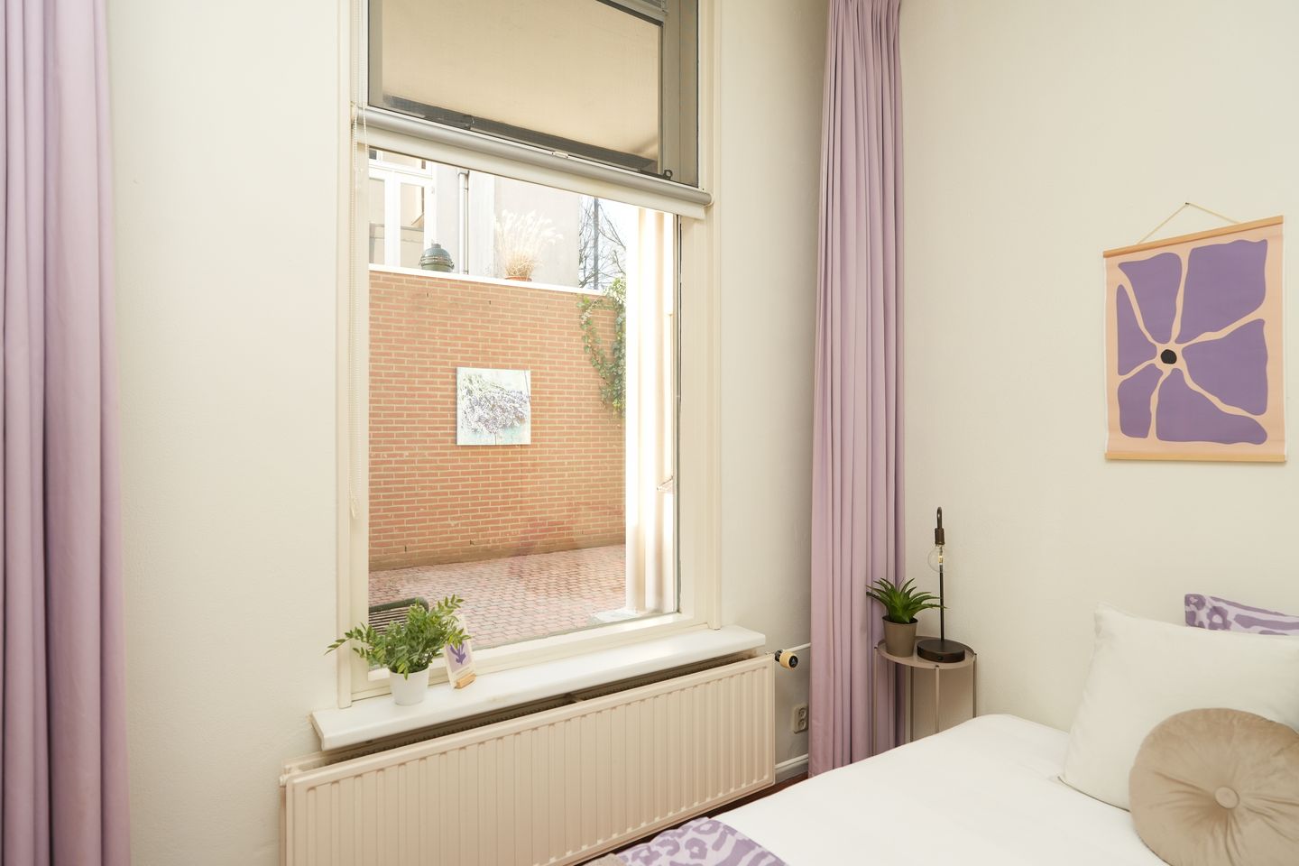 Photo 19 of Dominicanenstraat 86