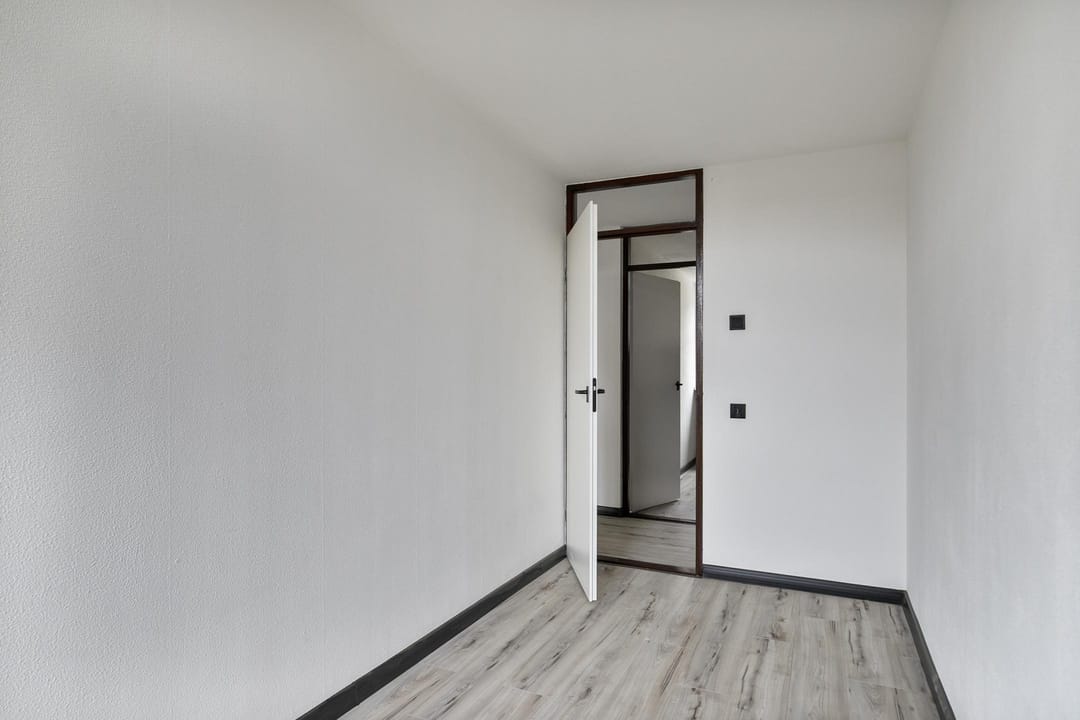 Photo 11 of Beukelsdijk 151-02R