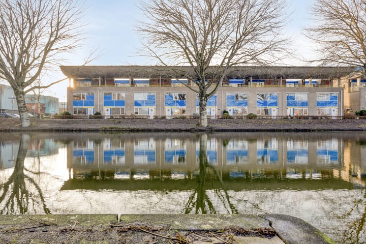 Photo 1 of Florazoom 55