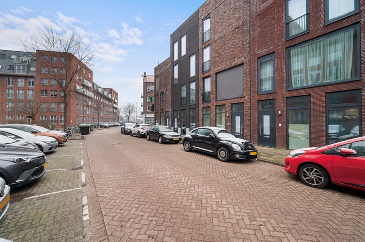 Foto 2 van De Ruyterstraat 16