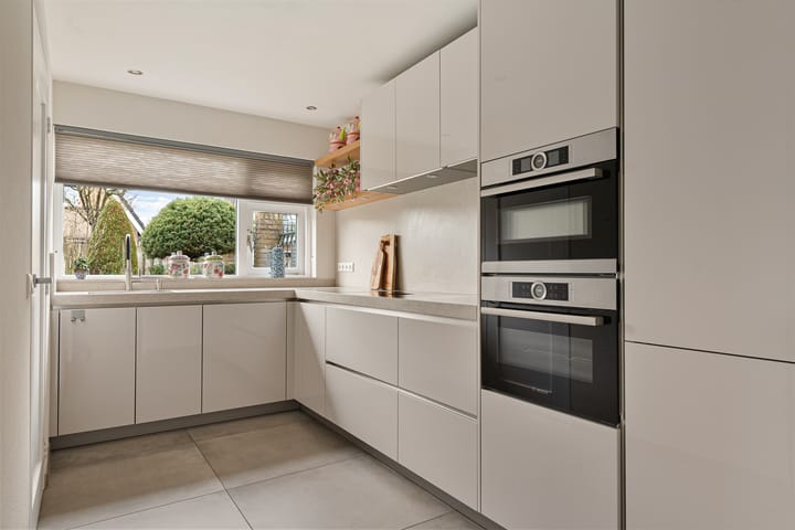 Foto 3 van Adelaar 24