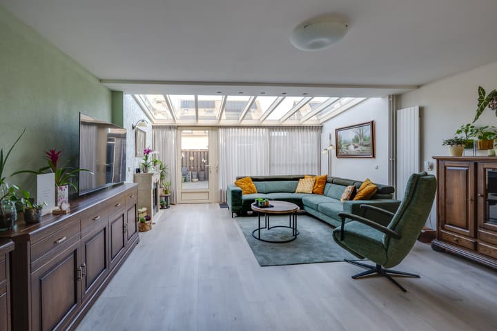 Foto 10 van Neerpeltstraat 44