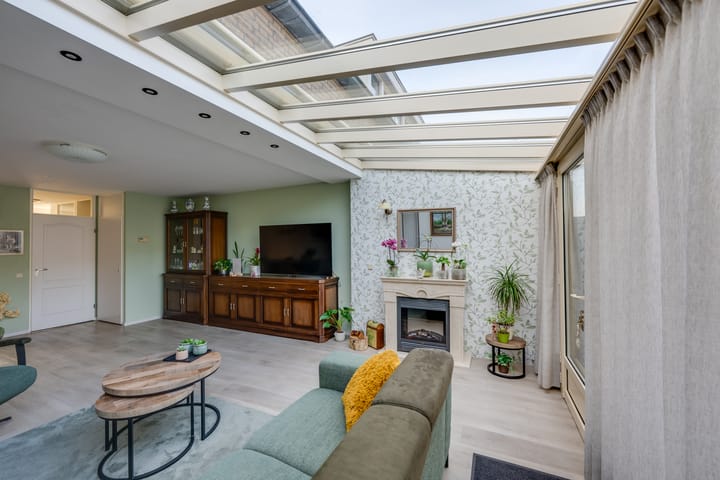 Foto 12 van Neerpeltstraat 44