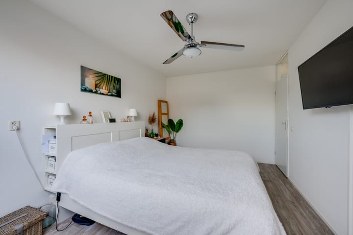 Foto 22 van Neerpeltstraat 44