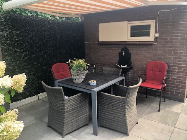 Photo 33 of Zandstraat 32