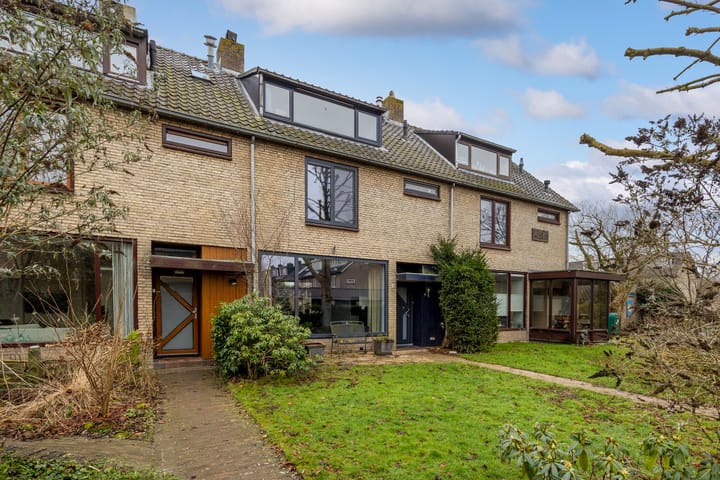 Foto 2 van Anna van Saksenlaan 4