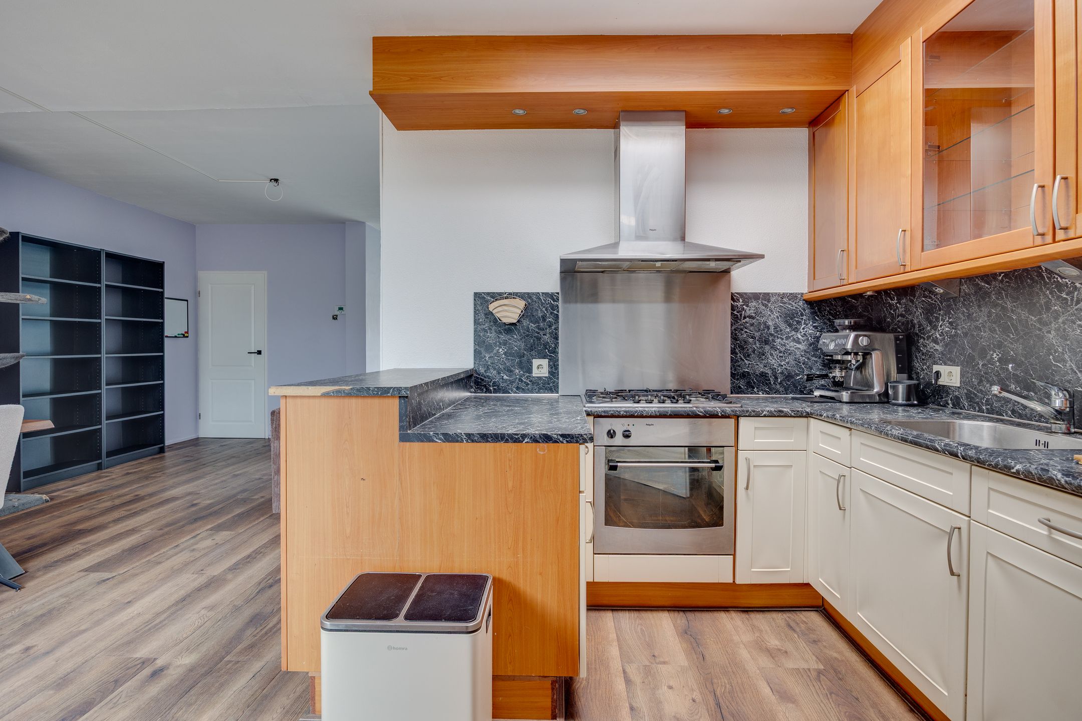 Photo 15 of Anna van Saksenlaan 4