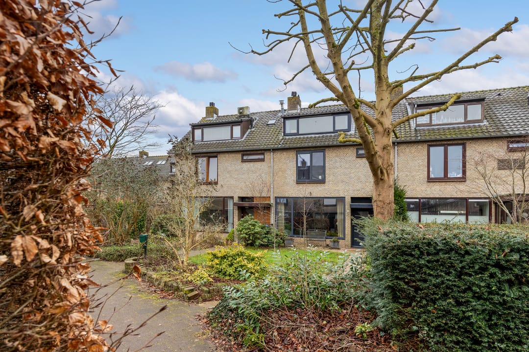 Photo 37 of Anna van Saksenlaan 4