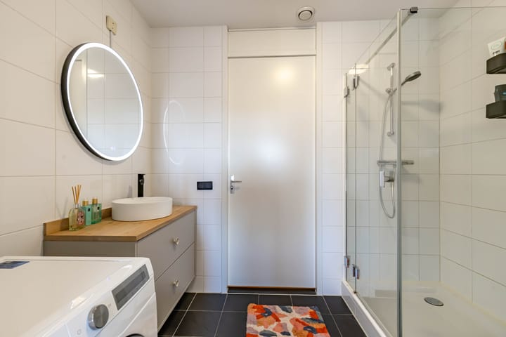 Photo 4 of Bloemsingel 113