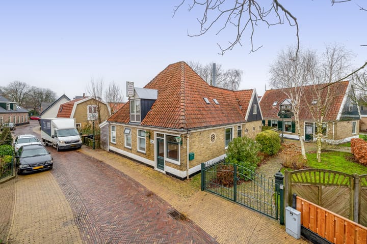 Photo 2 of Elftstraat 17