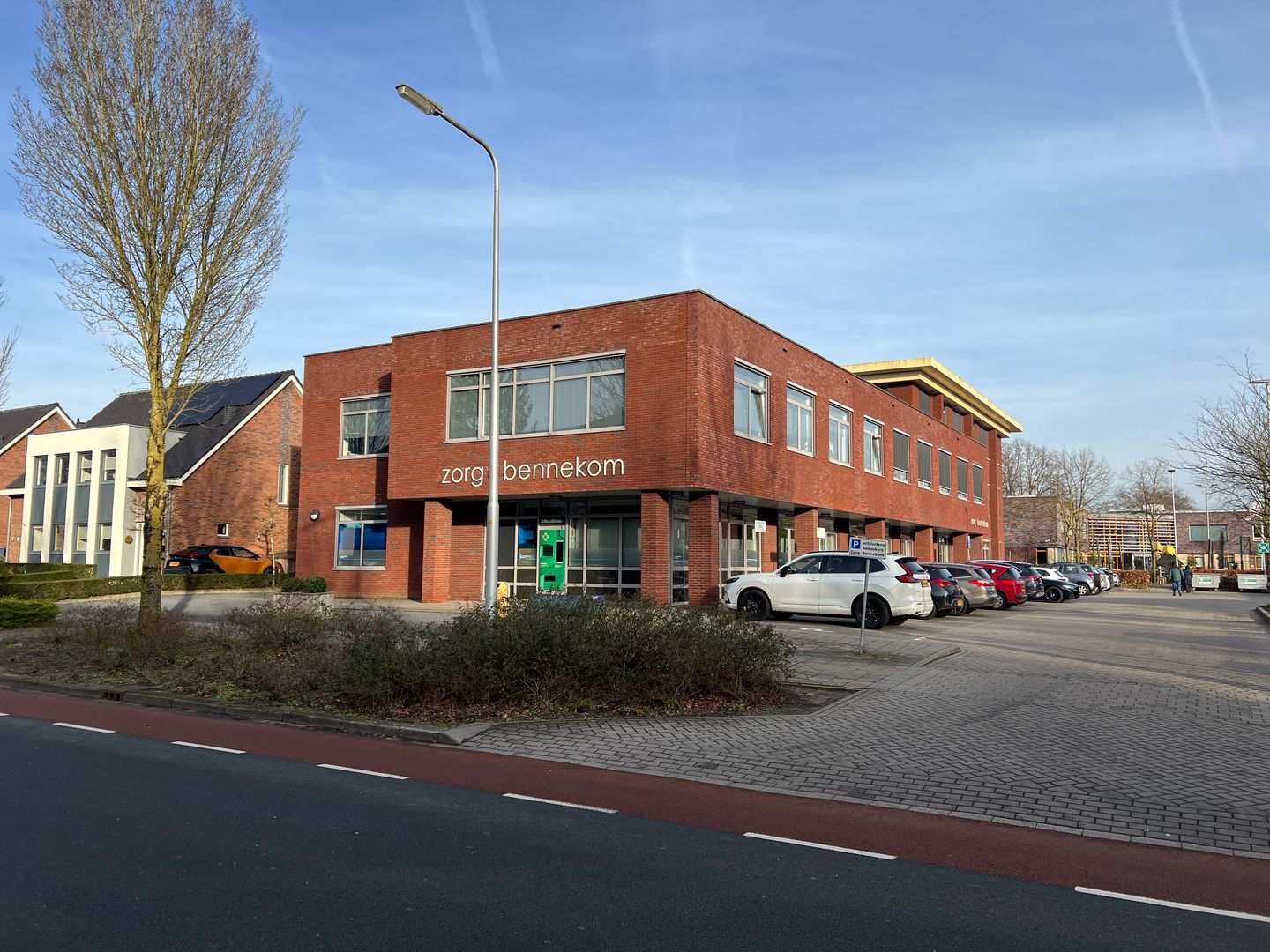 View photo 2 of Commandeursweg 8-C