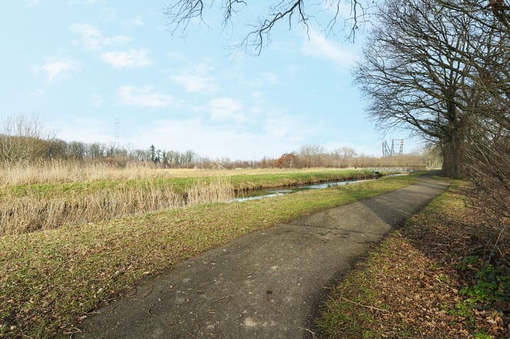 Photo 28 of Van Anrooystraat 387