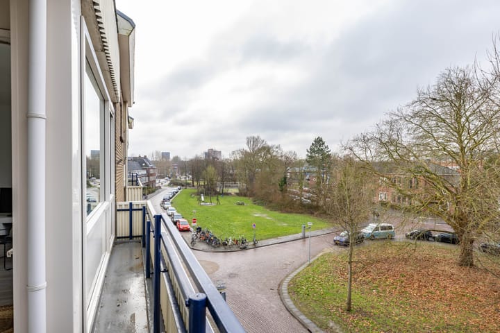 Foto 26 van Admiraal de Ruyterlaan 28-F