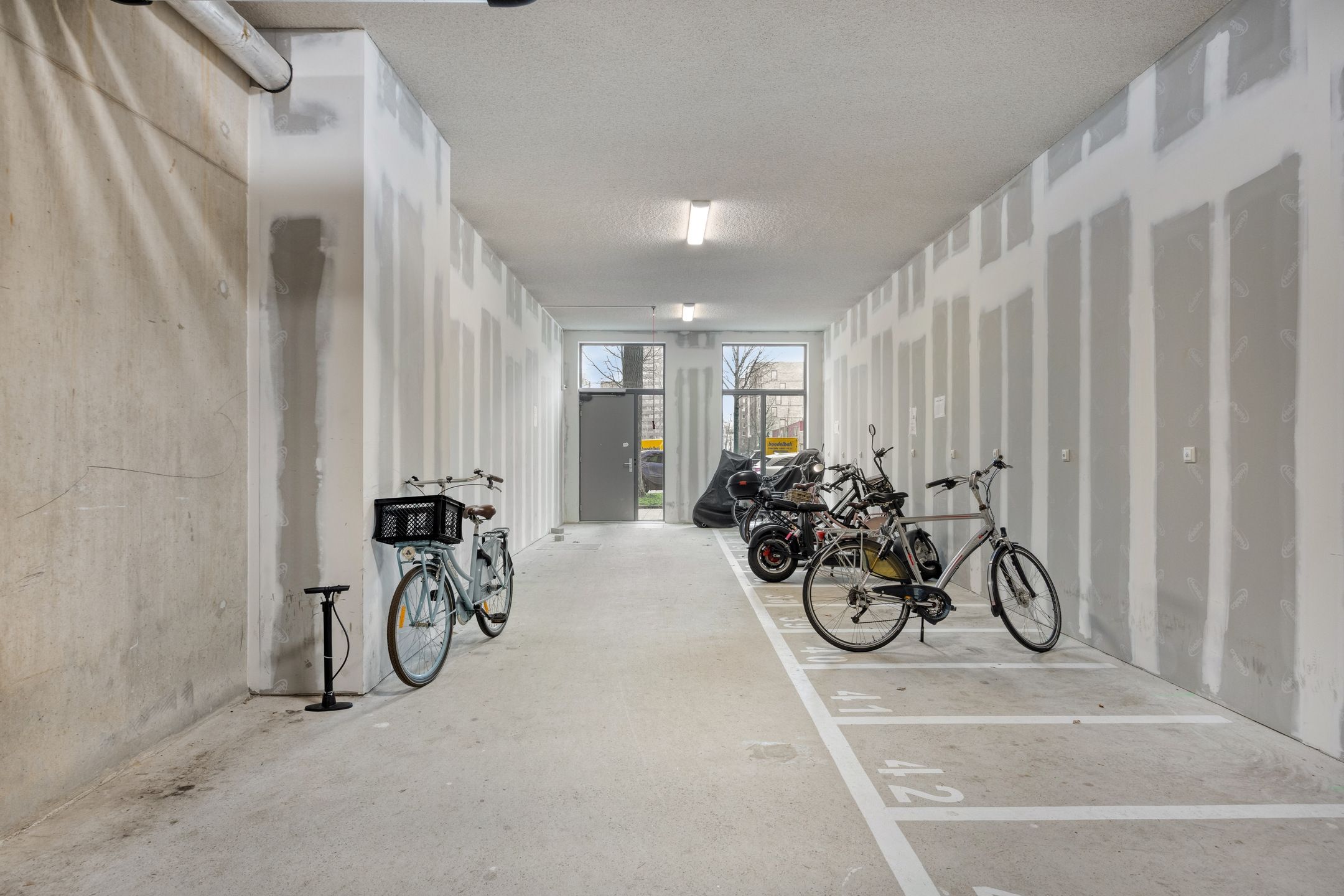 Photo 42 of Mangoweg 175