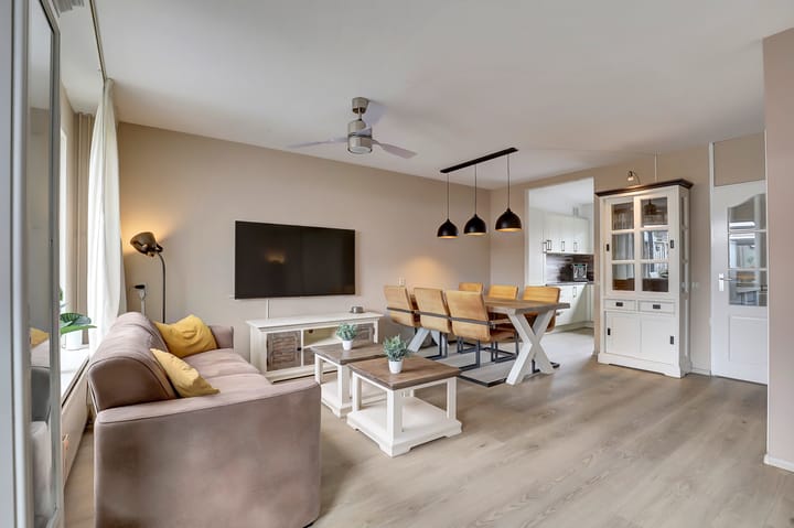 Foto 2 van Ranonkel 16