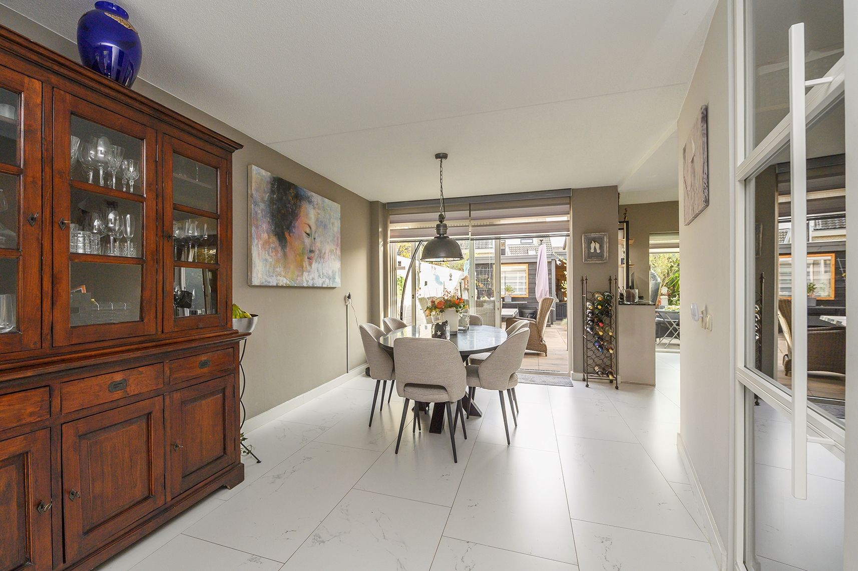 Photo 6 of Menuetstraat 31