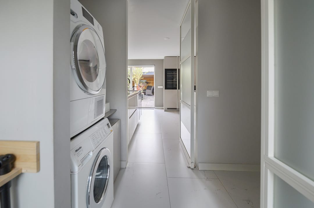 Photo 13 of Menuetstraat 31