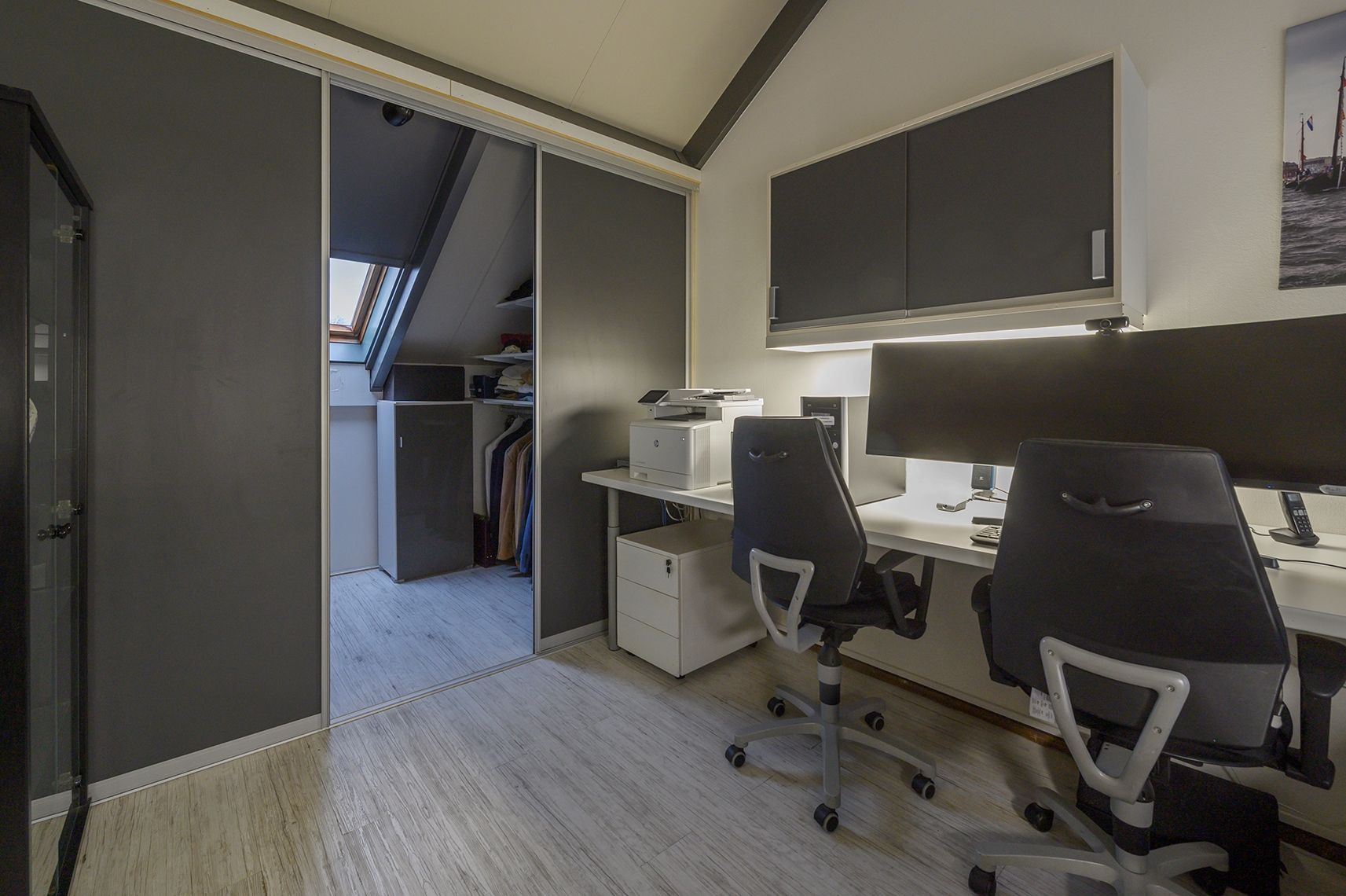 Photo 27 of Menuetstraat 31