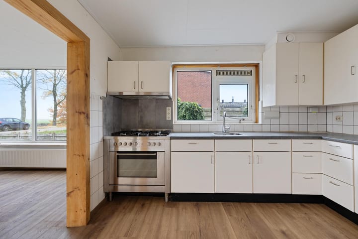 Photo 7 of Kanaal B ZZ 165-I