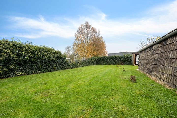 Photo 21 of Kanaal B ZZ 165-I