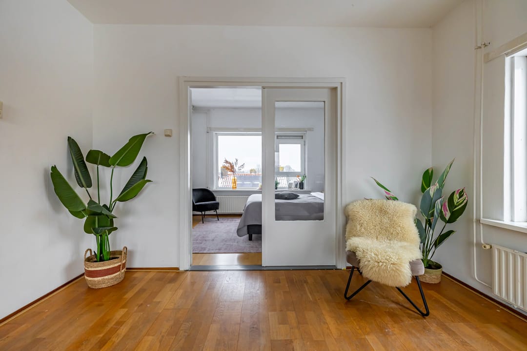 Foto 11 van Meeuwenstraat 32