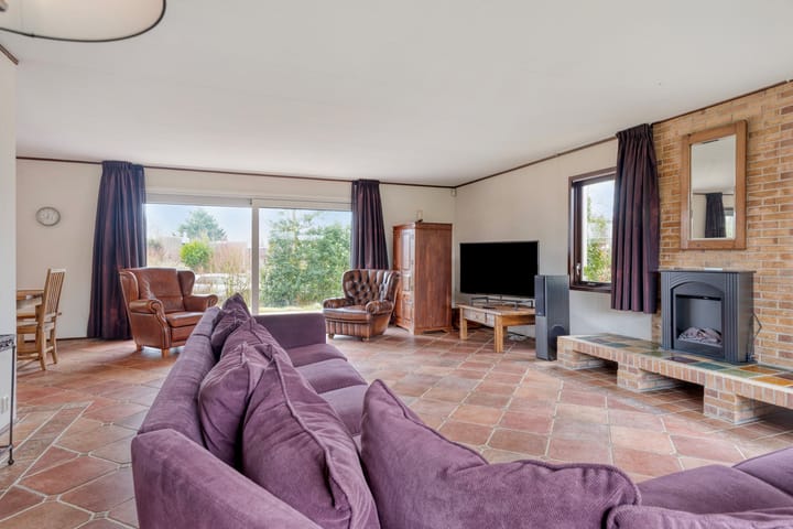 Photo 5 of Vogelzand 2307